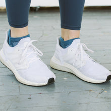 Women's Classic Low Bundle Light